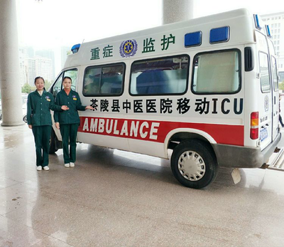 茶陵縣首臺移動ICU救護車落戶中醫(yī)醫(yī)院，打造移動手術新平臺