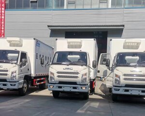 專用汽車銷售指南 舞臺車、廣告車、清障車與瀝青灑布車價格解析與市場概覽